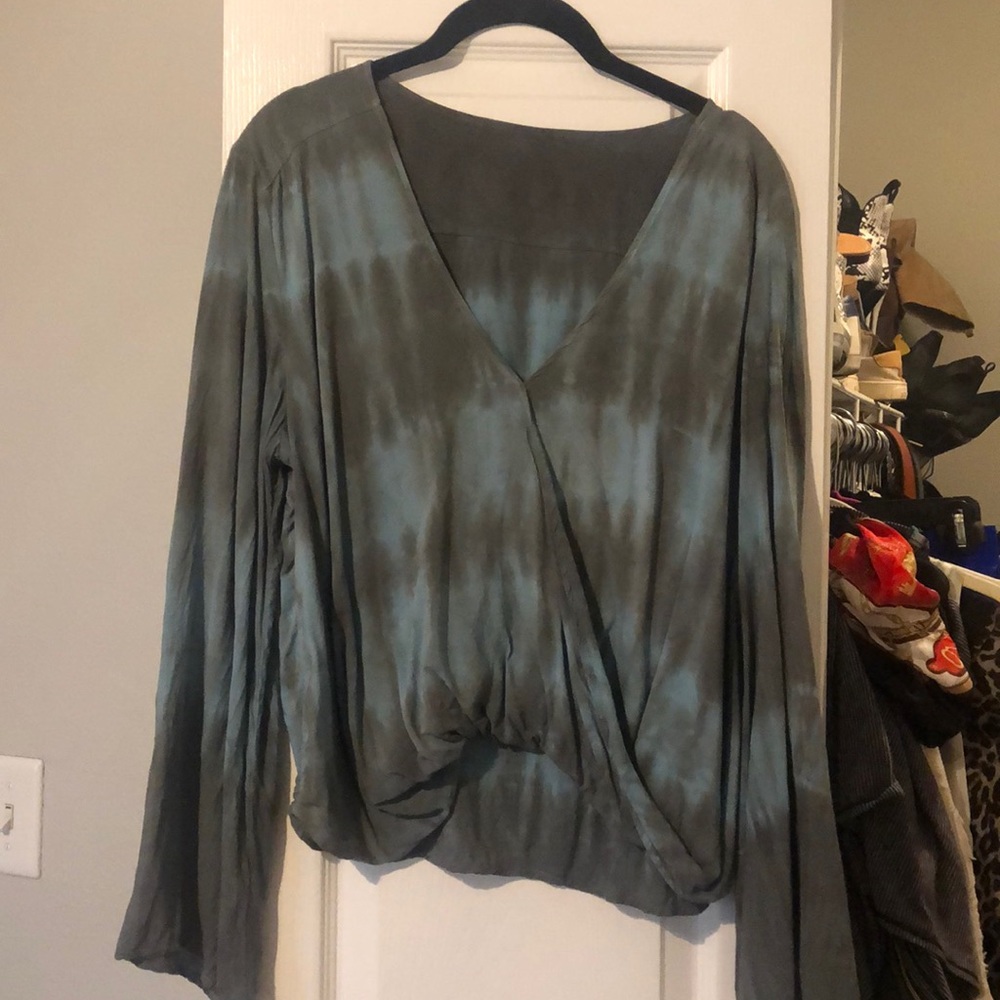 Planet blue ti-dye tunic